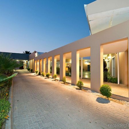 Protea Hotel By Marriott Ondangwa Eksteriør billede
