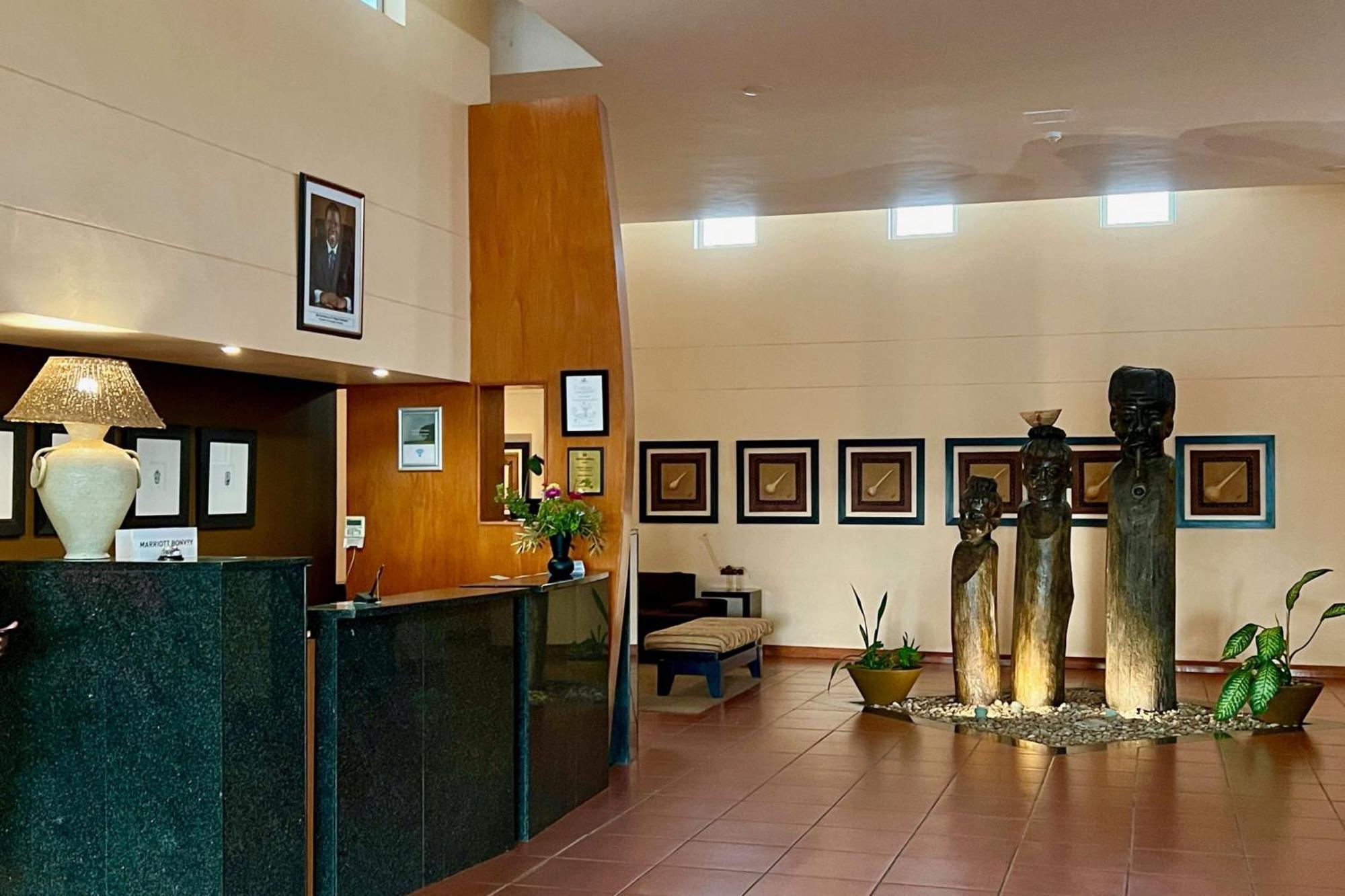Protea Hotel By Marriott Ondangwa Eksteriør billede